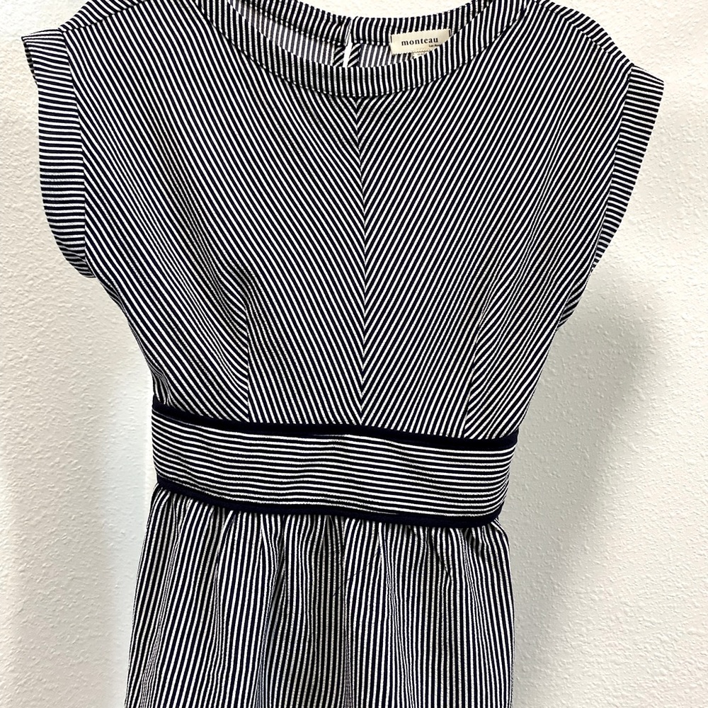 Sailor style top